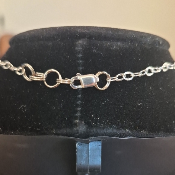 Sleeping Beauty Turquoise 18" Necklace On Sterling Silver Chain - Picture 3 of 4